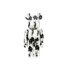 Load image into Gallery viewer, BANKSY x Be@rbrick 'Flying Balloon Girl' (2021) Designer Art Figure Set - Signari Gallery
