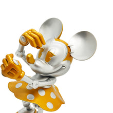 Load image into Gallery viewer, HAJIME SORAYAMA x Medicom Toy 'Future Mickey & Minnie' (2004) Vinyl Collectible Dolls Series