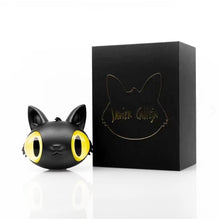 Load image into Gallery viewer, JAVIER CALLEJA 'Mr. Gunter: Hooks' (2022) Vinyl/Acrylic Art Figure - Signari Gallery