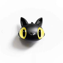 Load image into Gallery viewer, JAVIER CALLEJA 'Mr. Gunter: Hooks' (2022) Vinyl/Acrylic Art Figure - Signari Gallery