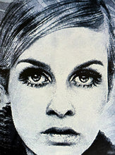 Load image into Gallery viewer, MR. BRAINWASH 'Twiggy' (2010) Original (framed) 'Icons' Show Card - Signari Gallery