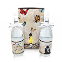 Load image into Gallery viewer, TABBY x Gaisbergwasser 'Edition Austria' (2024) 2-Sided Hand-Embellished Water Bottle - Signari Gallery