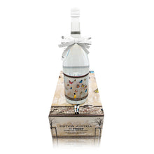 Load image into Gallery viewer, TABBY x Gaisbergwasser 'Edition Austria' (2024) 2-Sided Hand-Embellished Water Bottle - Signari Gallery