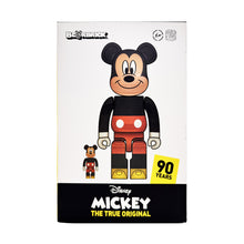 Load image into Gallery viewer, UNDEFEATED x Be@rbrick 'True Original' (2018) Designer Art Figure Set (chrome)