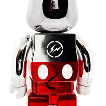 Load image into Gallery viewer, UNDEFEATED x Be@rbrick 'True Original' (2018) Designer Art Figure Set (chrome)