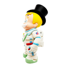 Load image into Gallery viewer, ALEC MONOPOLY &#39;Space Man Richie&#39; (2023) Designer Art Sculpture