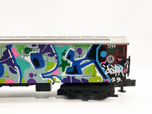 Load image into Gallery viewer, COPE2 &#39;Metro 7299&#39; Hand-Painted MTH NYC Subway Train Car - Signari Gallery 
