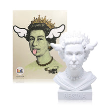 Load image into Gallery viewer, D*FACE &#39;Dog Save the Queen&#39; (2020) Rare Polystone Bust Sculpture