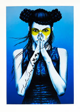 Load image into Gallery viewer, FIN DAC 'Vergiss' (2022) Ukraine Benefit Giclée Print - Signari Gallery 