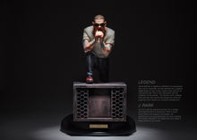 Load image into Gallery viewer, FOOLS PARADISE &#39;Legend // Park&#39; Vinyl Tribute Art Figure - Signari Gallery 