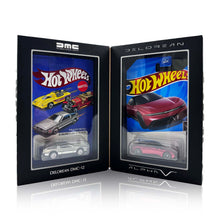 Load image into Gallery viewer, HOT WHEELS x DeLorean &#39;DMC-12 + Alpha5&#39; (2023) Collectors Set - Signari Gallery 