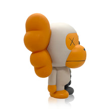 Load image into Gallery viewer, KAWS x BAPE &#39;Milo&#39; (2011) Rare Designer Vinyl Art Figure (grey)