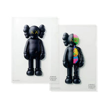 Load image into Gallery viewer, KAWS &#39;Tokyo First: Companion + Flayed Companion&#39; (2021) Clear File Folder Set