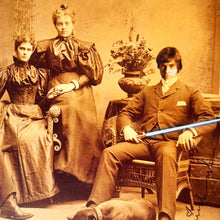 Load image into Gallery viewer, MR. BRAINWASH &#39;Star Wars Reunion&#39; (2009) Original Framed Postcard