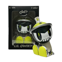 Load image into Gallery viewer, QUICCS x CZEE13 'The 94' - Lil Qwiky Canbot' (2020) Designer Vinyl Spray Can Figure - Signari Gallery 
