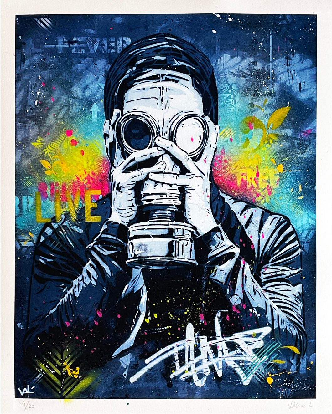VALÉRIAN 'Trapped' Hand-Finished Giclée Print